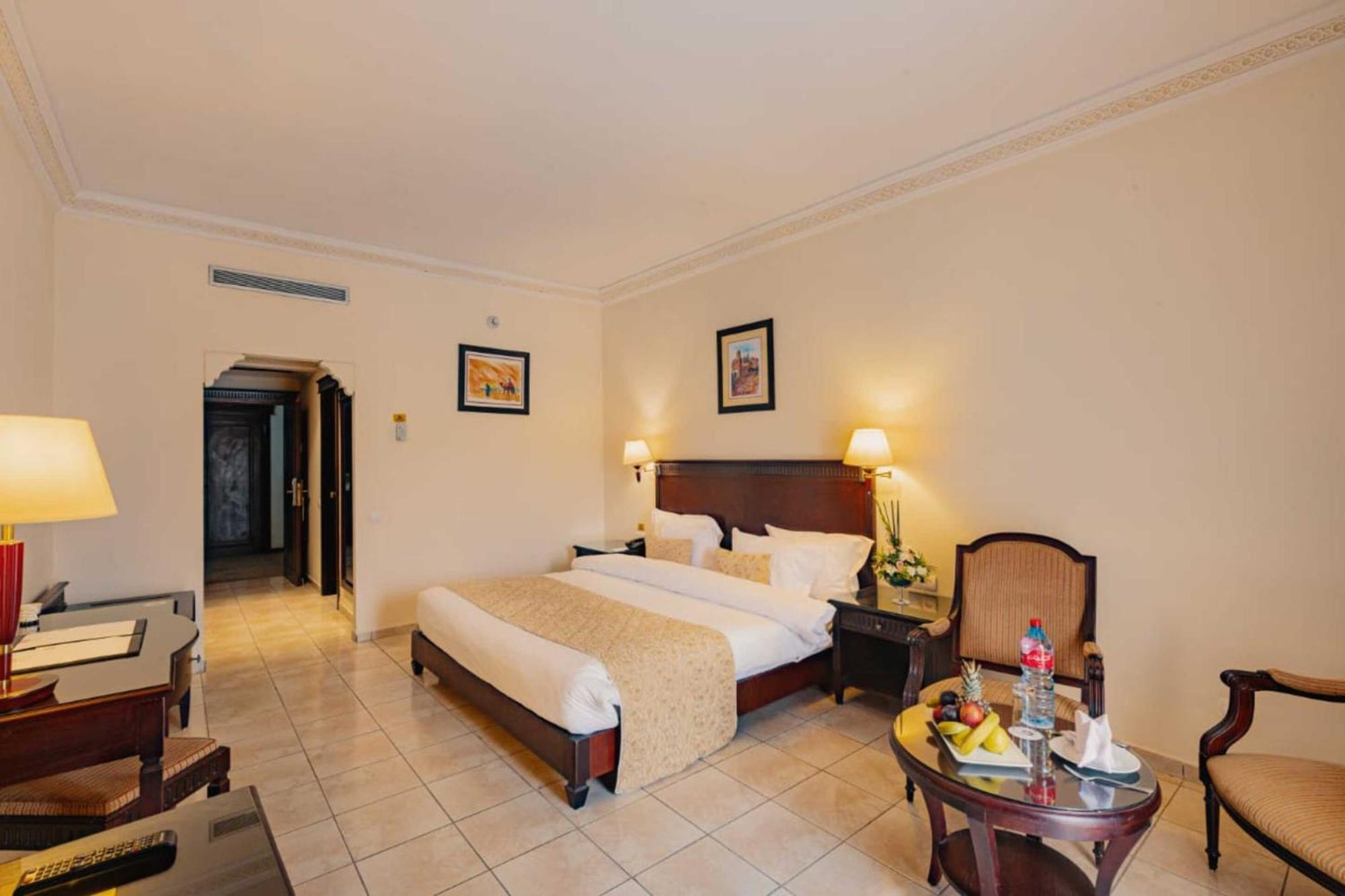 Grand Mogador Agdal Palace Marraquexe Exterior foto A room at the hotel