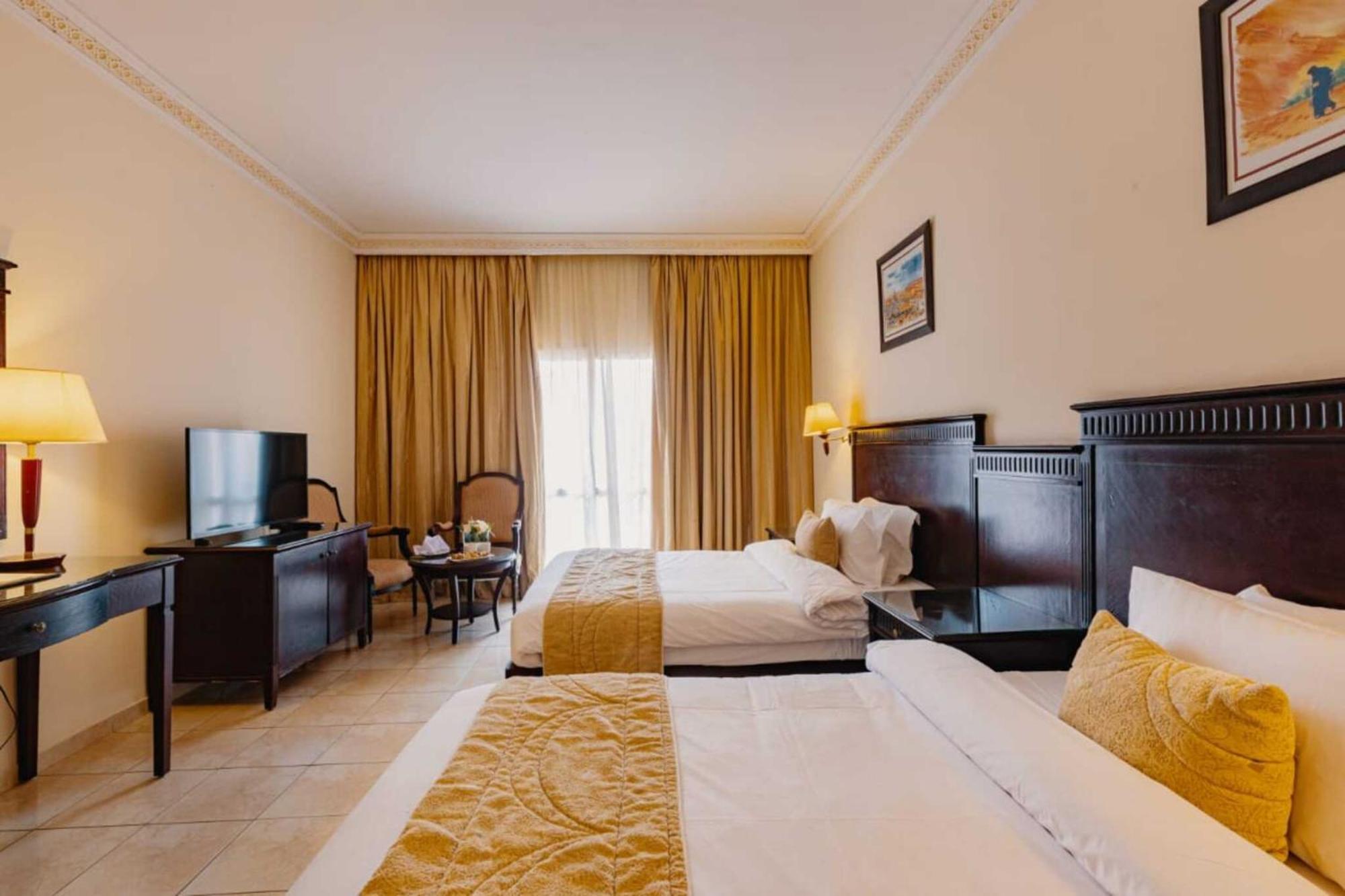 Grand Mogador Agdal Palace Marraquexe Exterior foto A room at the hotel